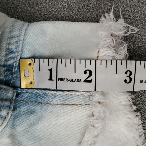 YMI Patriotic Cut Off Frayed Hem Denim Shorts JUNIORS SIZE: 9 - Picture 9 of 15